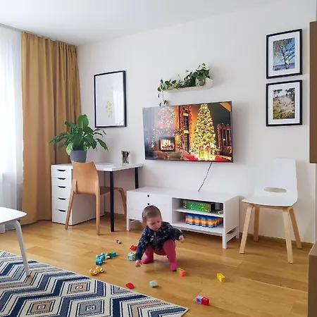 Sunset Near Sea - Family Friendly Space With Bath And Good Coffee Apartment Ventspils
